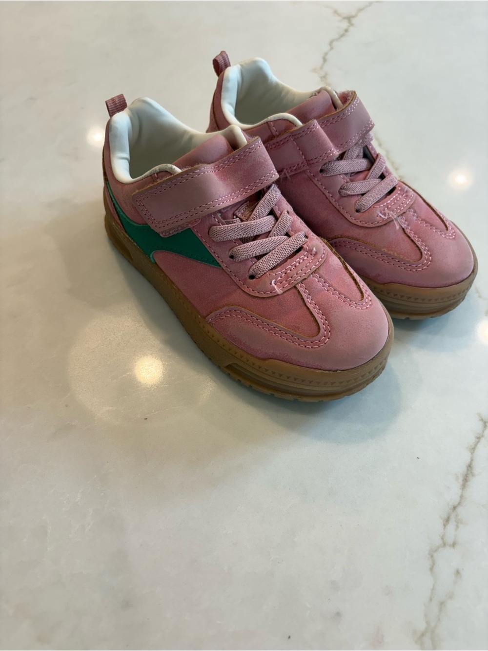 Carters Shoes // 10c